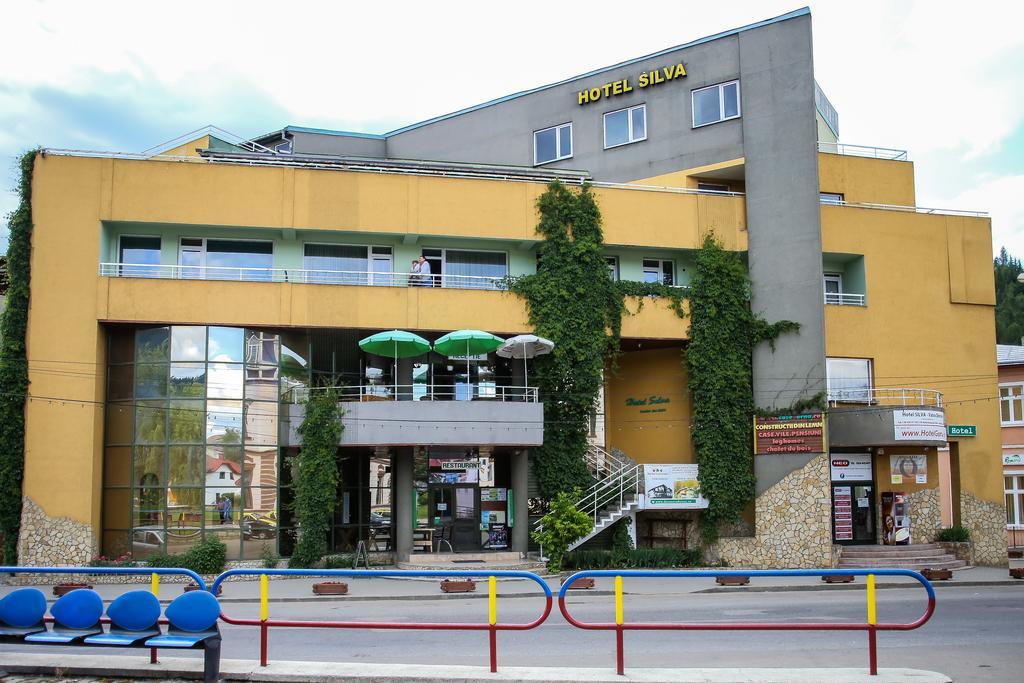 Hotel Silva Vatra Dornei Esterno foto